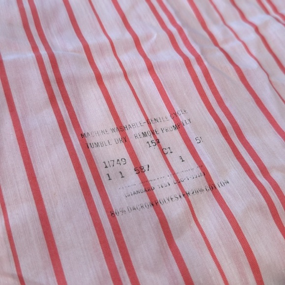 VINTAGE PINK SHORT SLEEVE BUTTON-UP SHIRT - HAMPSHIRE HOUSE BY VAN HEUSEN - - Picture 6 of 14